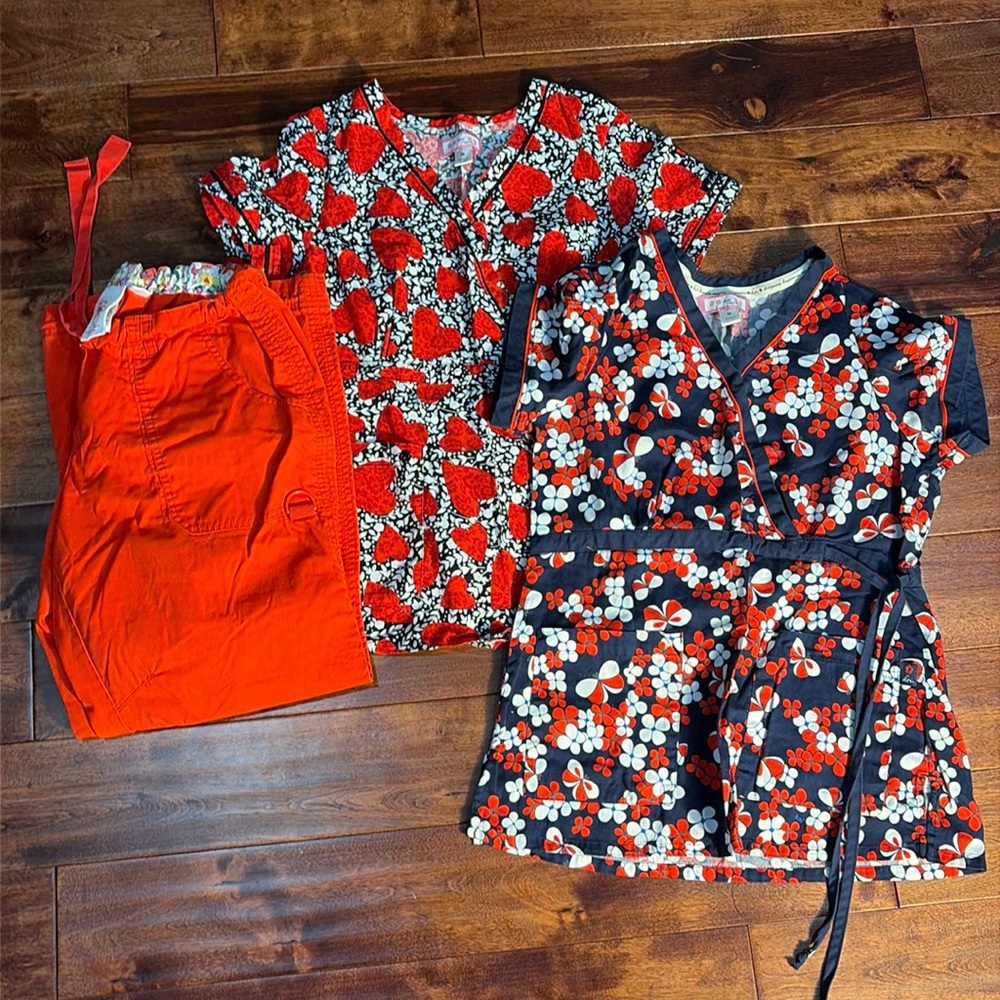 Koi Scrub bundle